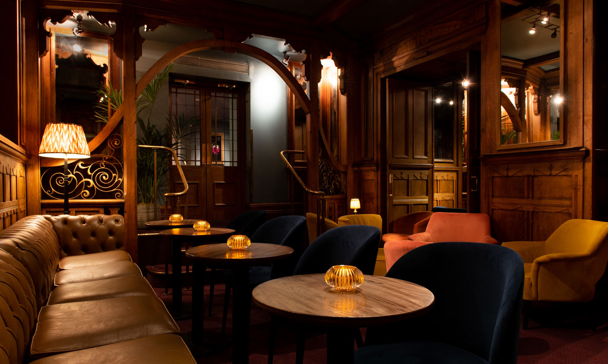 The American Bar at the London Coliseum