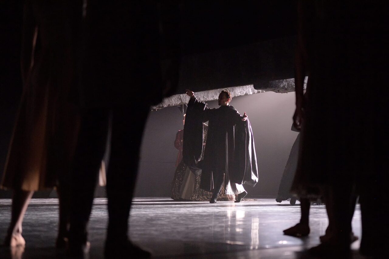 Fabian Reimair as the Landlord in Akram Khans Giselle